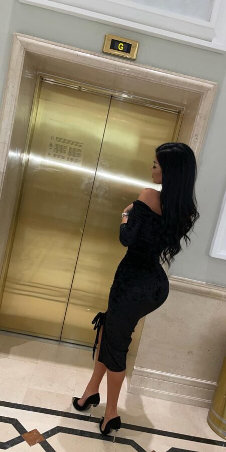 Alternative view of Baby Set (all black)