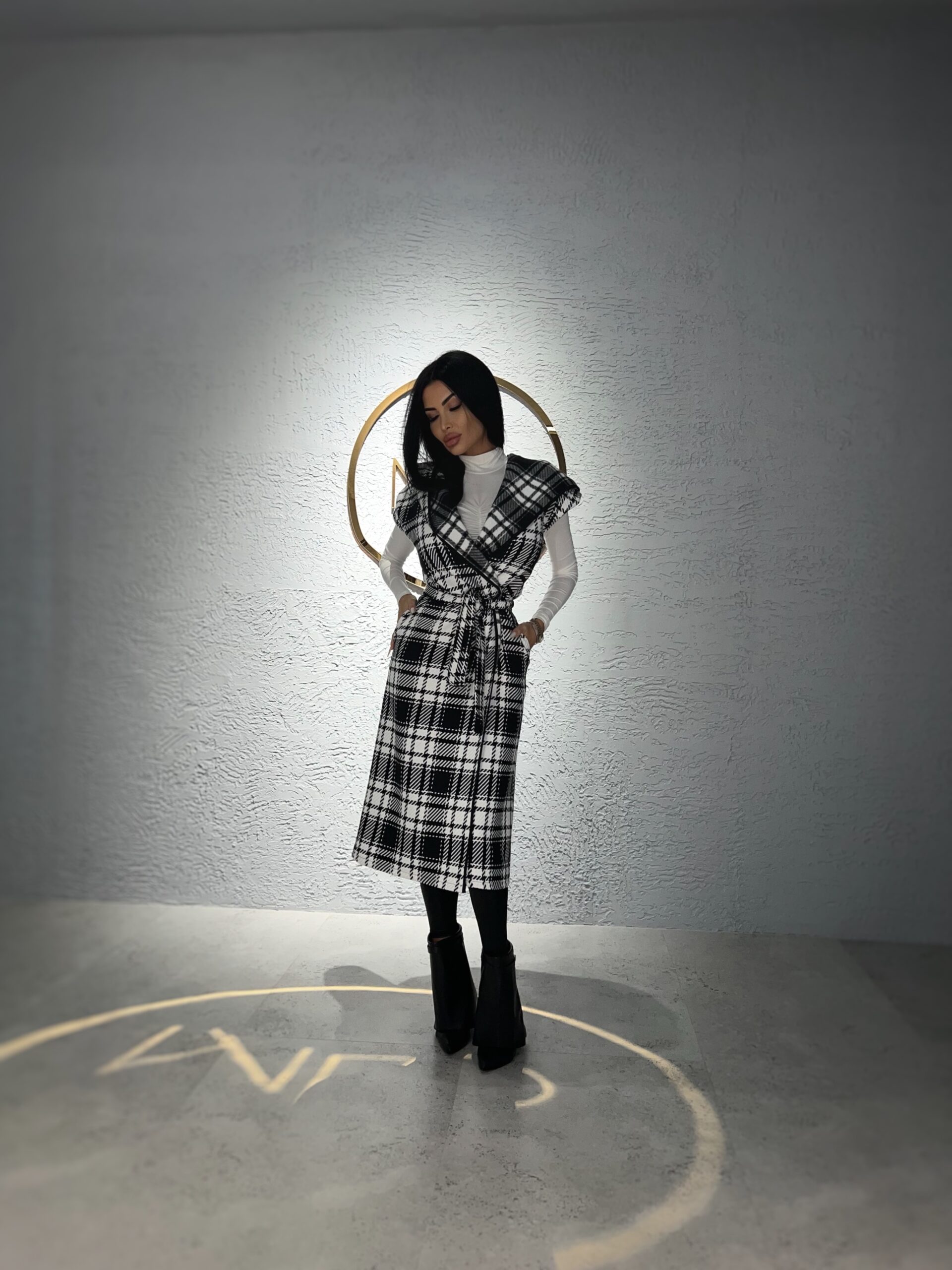 Vesta Monochrome millionette 4 Vesta Monochrome millionette - imagine 4